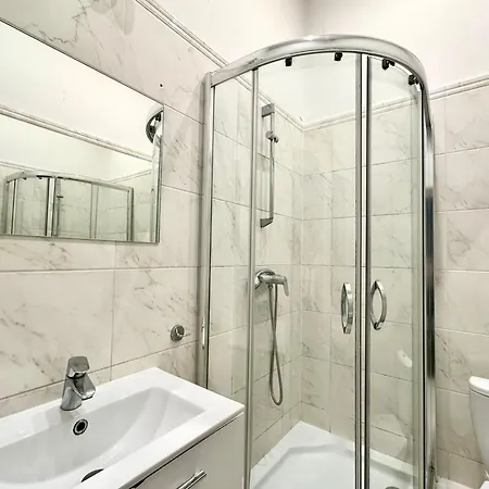 Pokoje Tiger Na Monte Cassino * סופוט